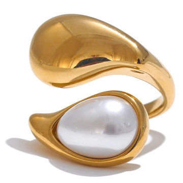 Pearl Drop - Gold/Platinum Plated Ring