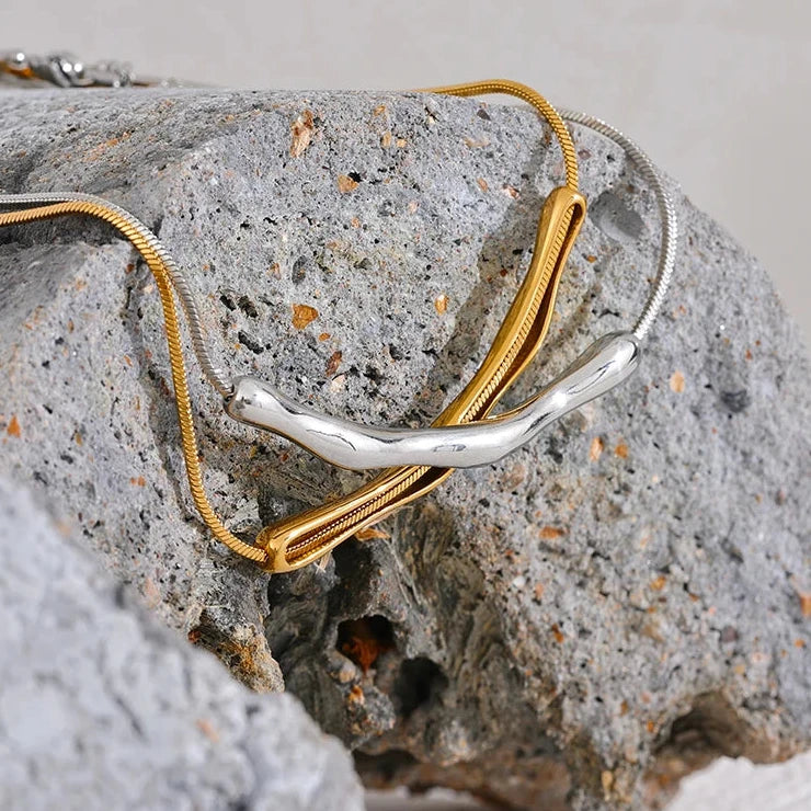 Radiant Curve - Gold Plated Necklace