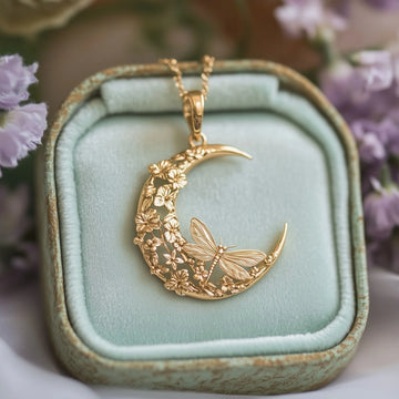 The Silver Bow Pendant Necklace