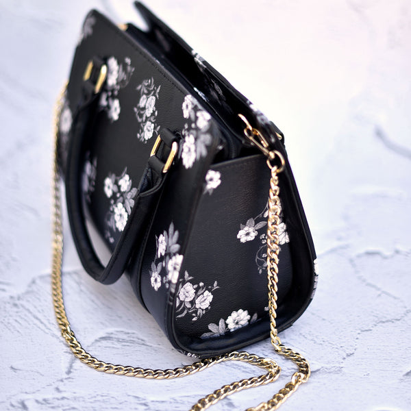 Black Beauty - Shoulder Bag
