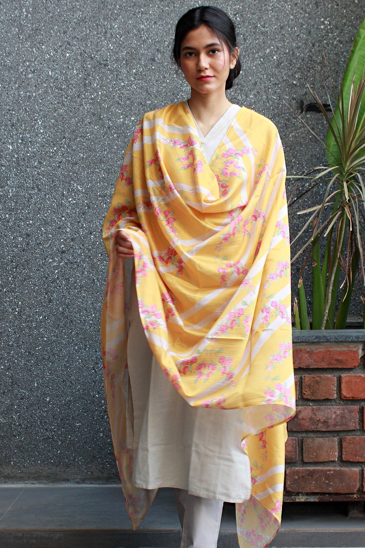 Buy-Bougainvillea Dreams - Chanderi Dupatta-Cyahi-Online