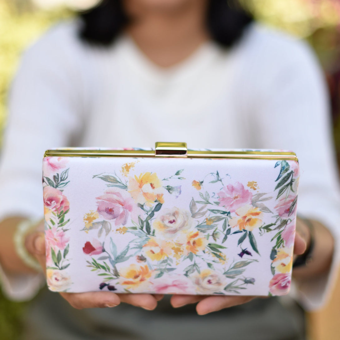 Buy-Bouquet-Clutch-Cyahi-Online
