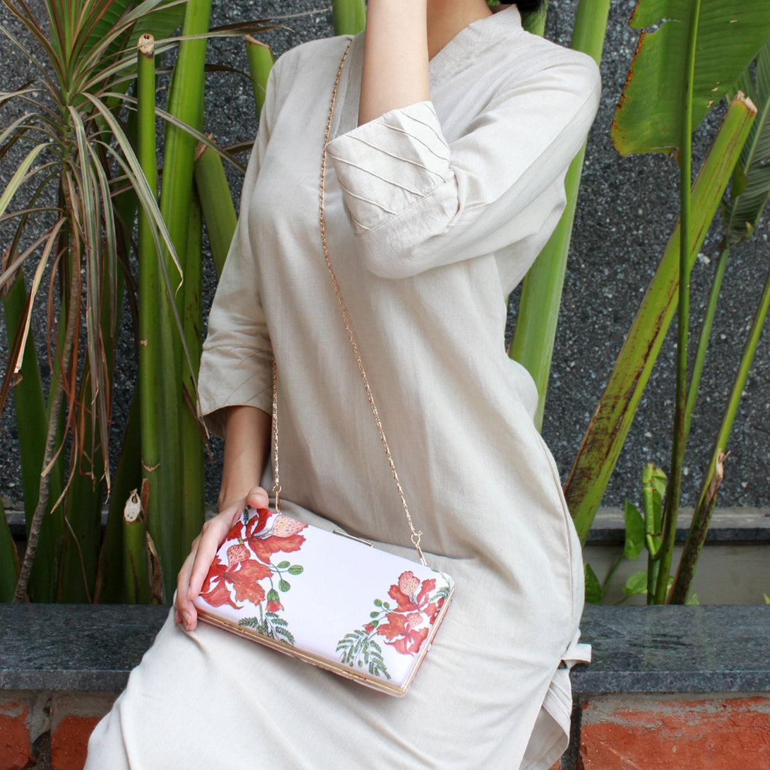 Buy-Gulmohar - Clutch-Cyahi-Online