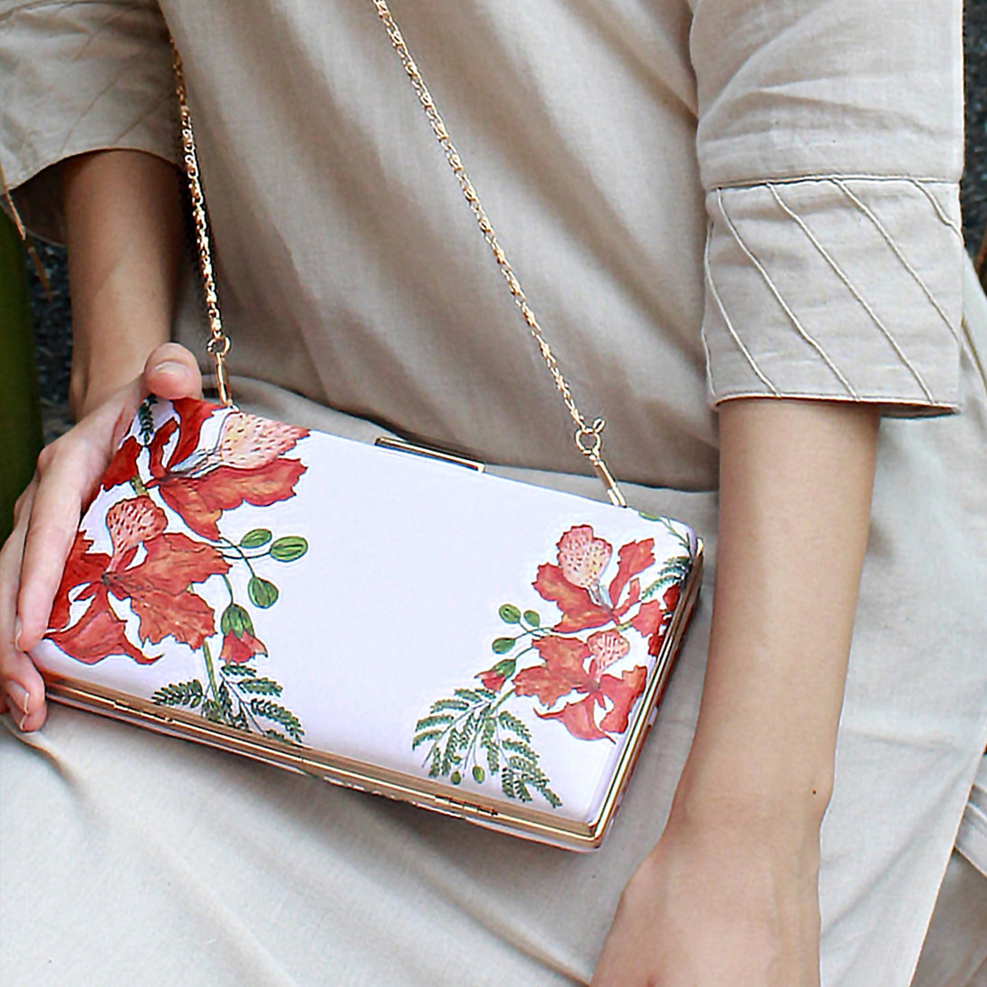 Buy-Gulmohar - Clutch-Cyahi-Online