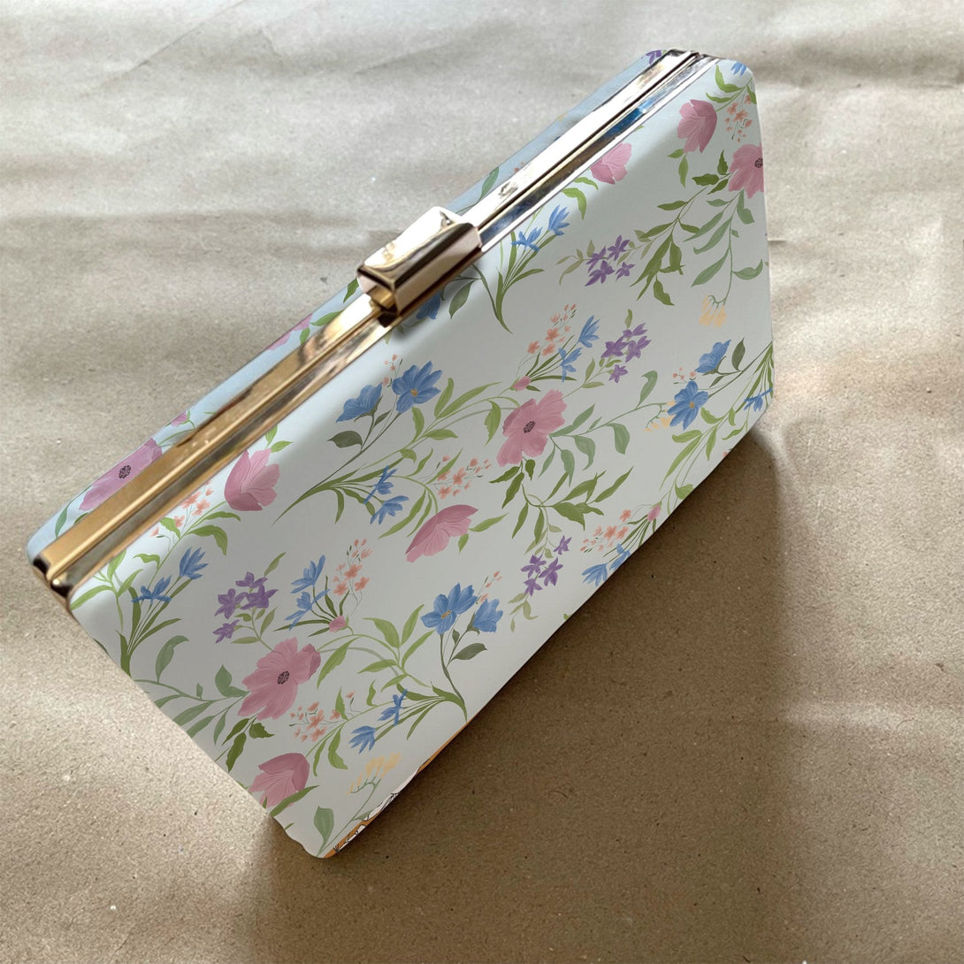 Buy-Wilderness-Clutch-Cyahi-Online